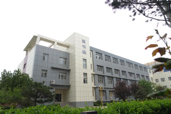 涿州市技���W院2021年招生�章